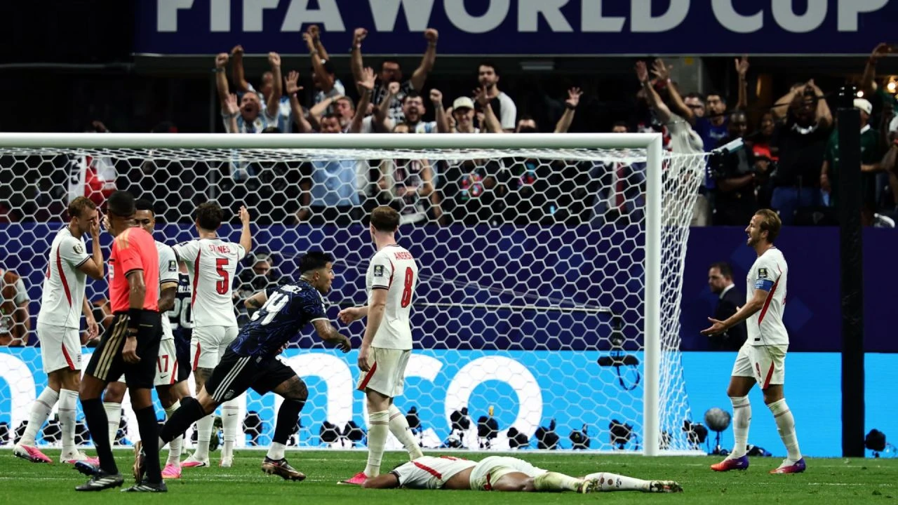 Imagen Principal de Nota: Argentina vence a Inglaterra y jugará la final del Mundial 2026 ante España
