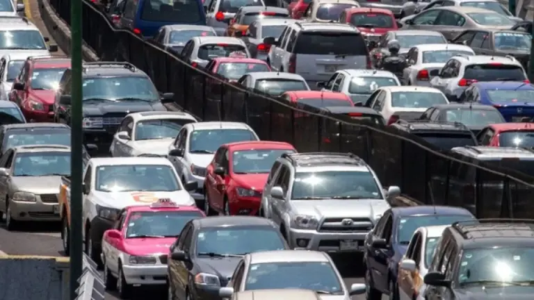 Imagen Principal de Nota: Atención conductor: el IP cambia lugar para estos trámites vehiculares