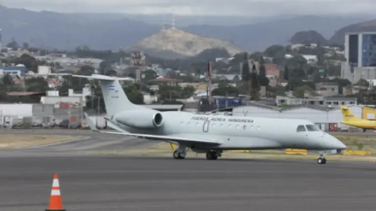 Imagen Principal de Nota: Avión presidencial de Honduras sale a subasta: este es el precio base