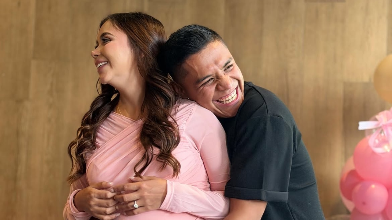 Imagen Principal de Nota: 'Murió 7 minutos': Esposa de influencer 'Soy el May' lucha por su vida tras dar a luz