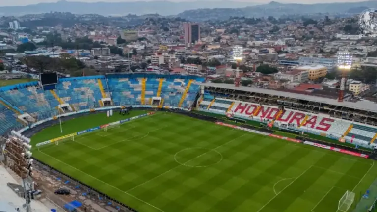 Imagen Principal de Nota: Estadio Nacional 'Chelato Uclés' cambia su imagen: así lucirán las graderías
