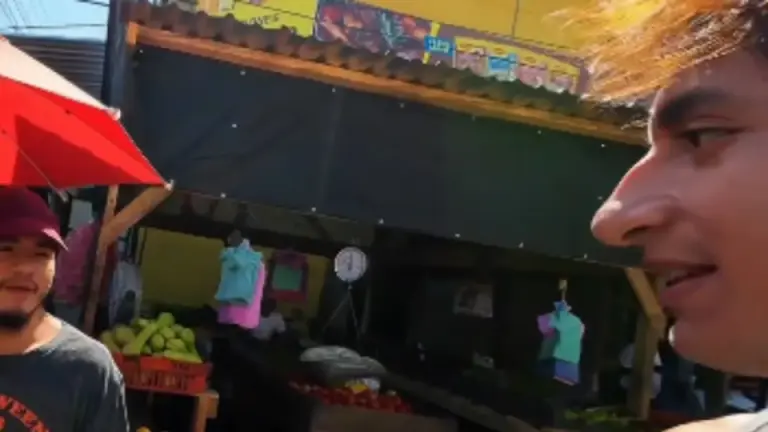 Imagen Principal de Nota: 'Te salió uno tranquilo': tiktoker peruano vive tenso incidente con hondureño