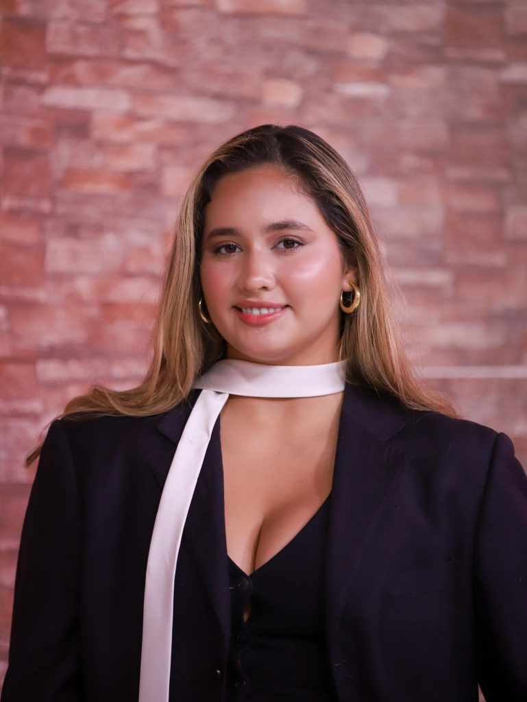 TERESA ZACAPA DISEÑADORA