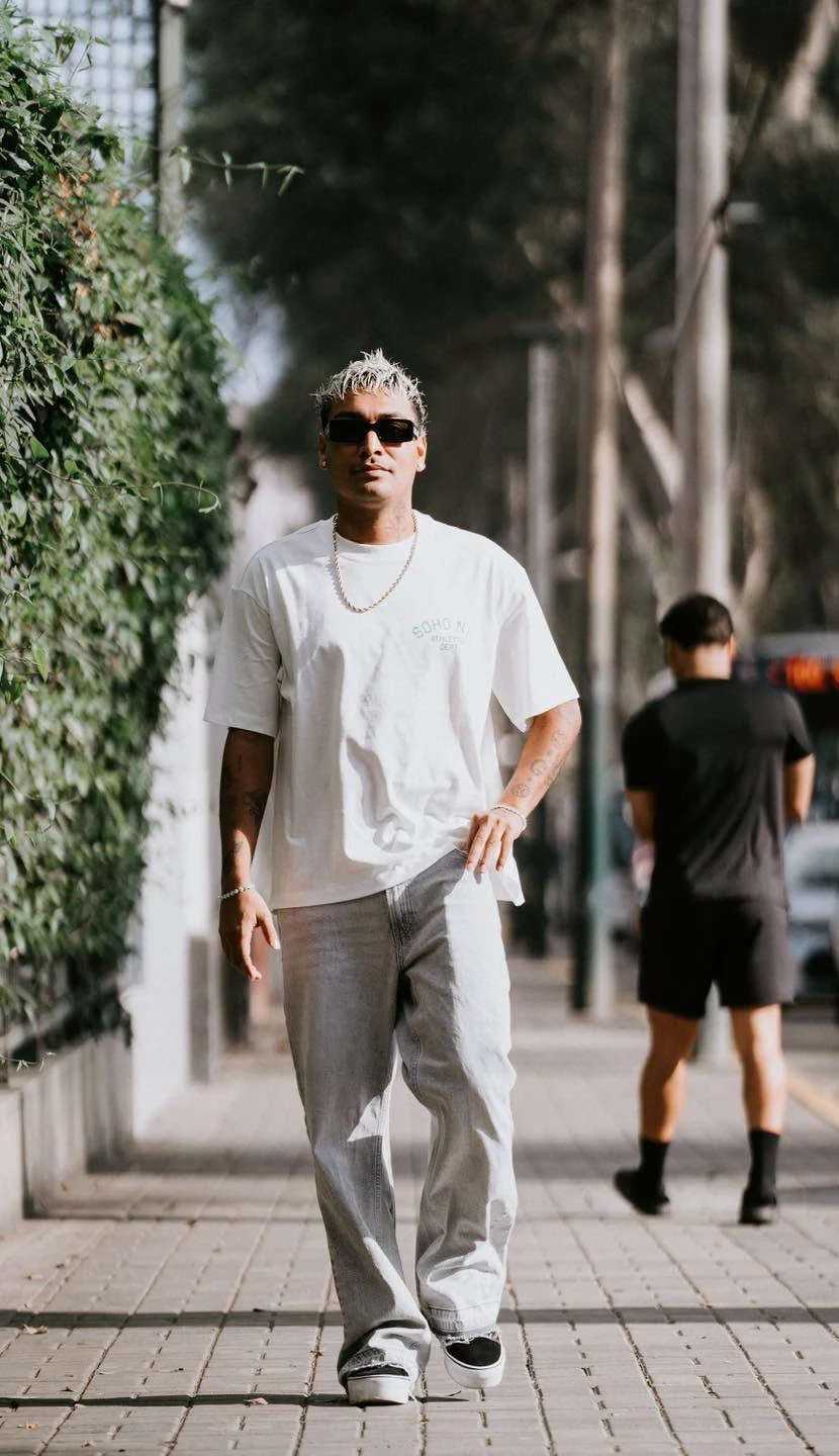 Supremo es el nombre artístico de Lester Alberto Cardona Meza, un creador de contenido hondureño conocido por sus videos en redes sociales. Foto: cortesía de Facebook de Supremo