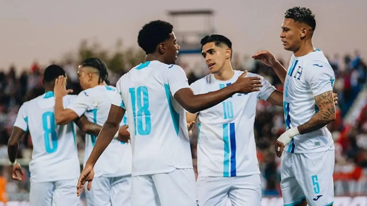 Imagen Principal de Nota: Honduras vs Surinam: El probable 11 titular de José Molina para su debut en Nations League