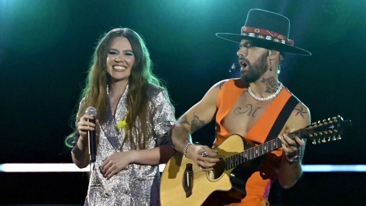 Imagen Principal de Nota: Joy confiesa qué pasará con 'Jesse & Joy' tras la inesperada salida de su hermano
