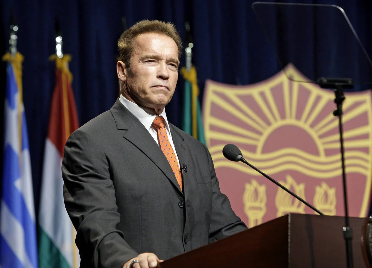 Arnold Schwarzenegger
