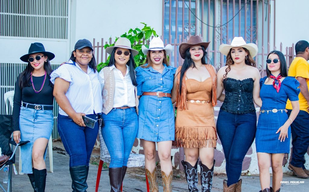 ASISTENTES A LA FERIA DE CATACAMAS 2026