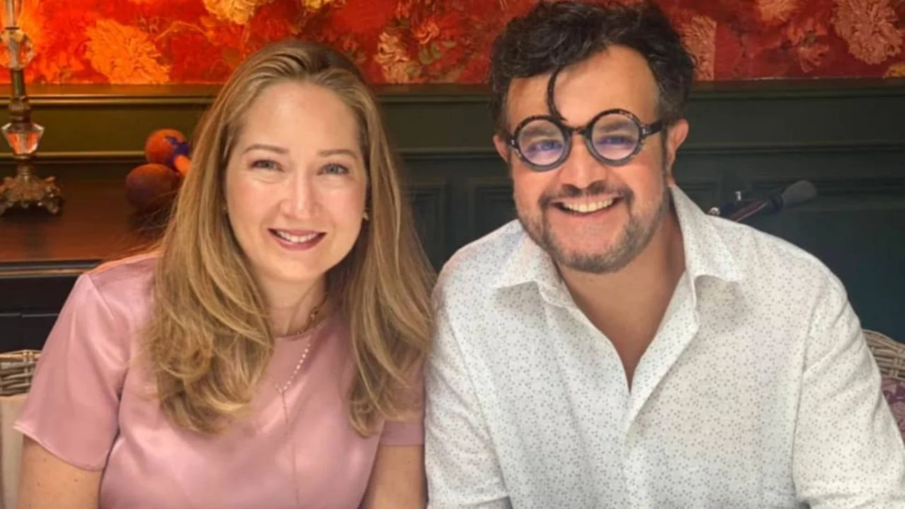 Imagen Principal de Nota: Aleks Syntek confirma separación de su esposa tras más de 20 años juntos