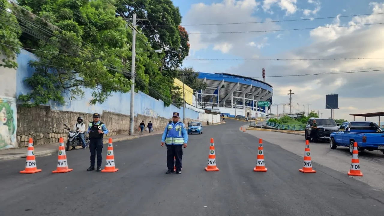 Imagen Principal de Nota: Estas calles están cerradas en Tegucigalpa por el Olimpia vs Cartaginés