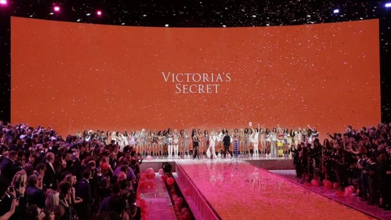 Imagen Principal de Nota: Victoria's Secret Fashion Show 2026: hora y dónde verlo en vivo